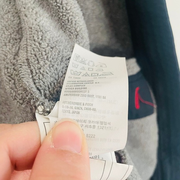 Y2K Abercrombie Fitch Gray Fleece Zip Up Jacket‎ Pockets Cozy Warm Womens L - Picture 11 of 11